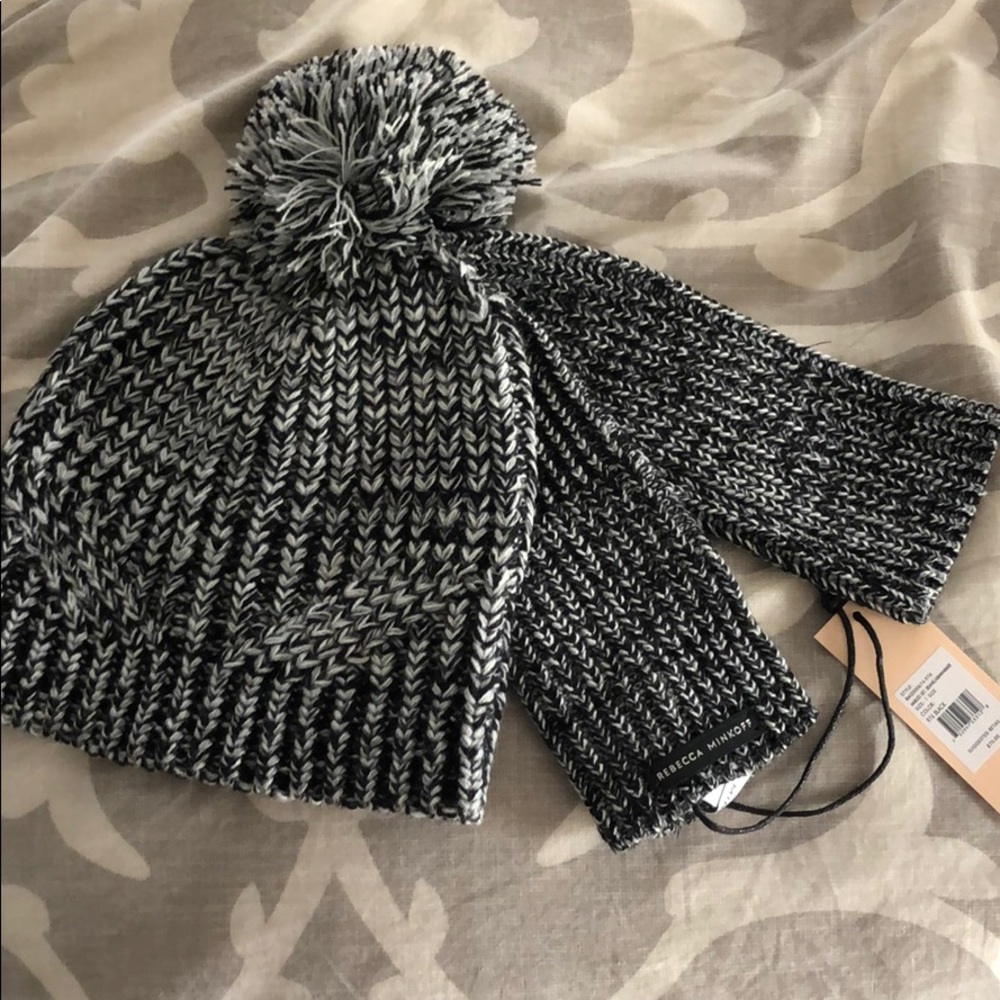 Rebecca mink off hat and gloves